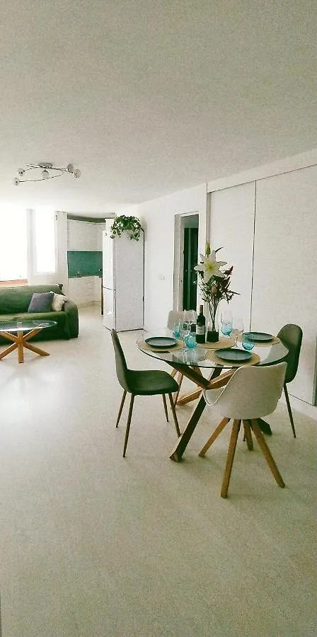 Centric Flat Level 17 With Panoramic Terrace Overlooking The Sea Apartment Torremolinos 0*,  Spain